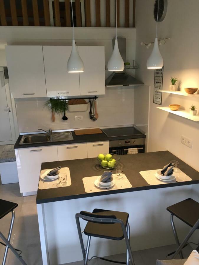 Apartman Govic ウマグ エクステリア 写真