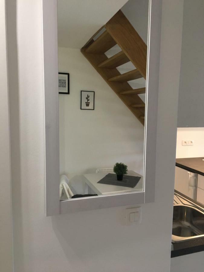Apartman Govic ウマグ エクステリア 写真