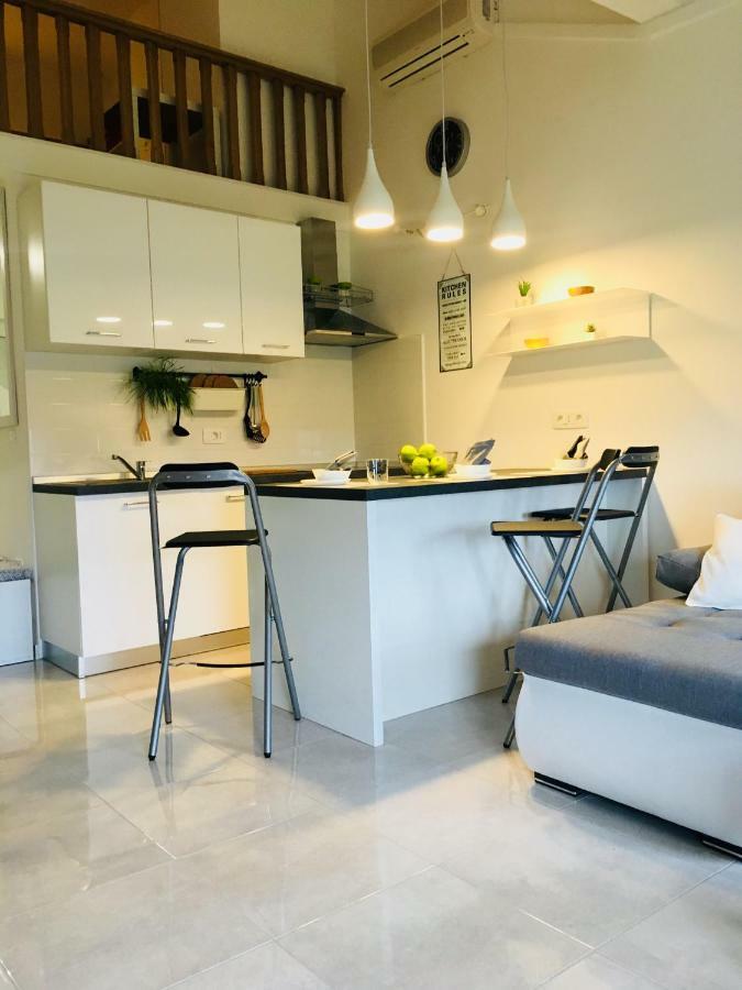 Apartman Govic ウマグ エクステリア 写真