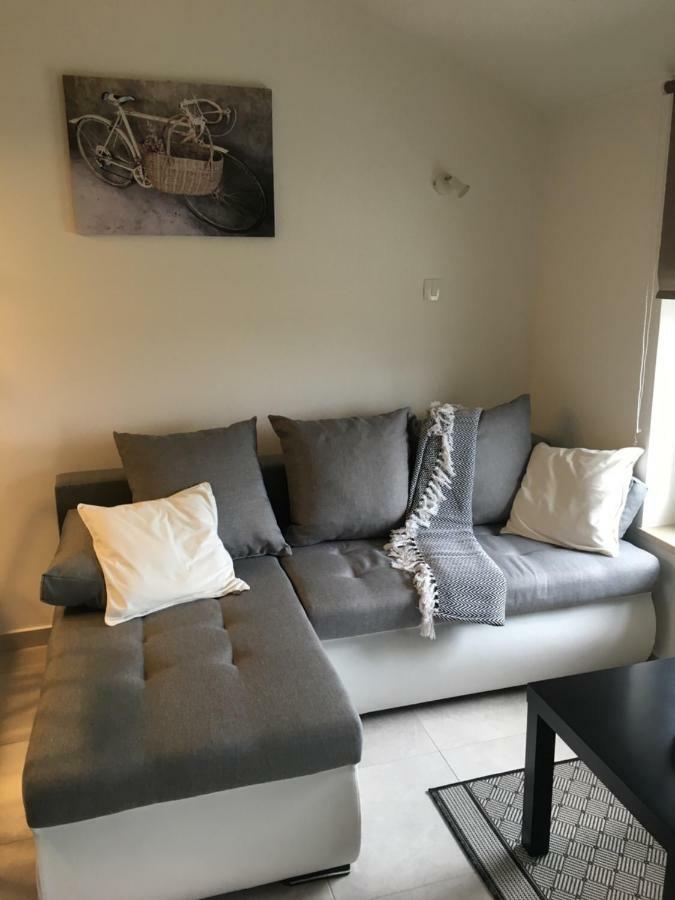 Apartman Govic ウマグ エクステリア 写真